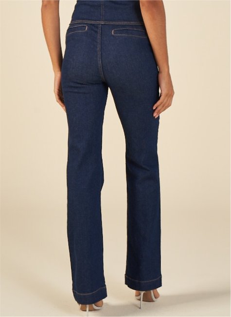 calca jeans com corte alfaiataria 1