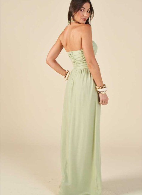 vestido longo com decote 2