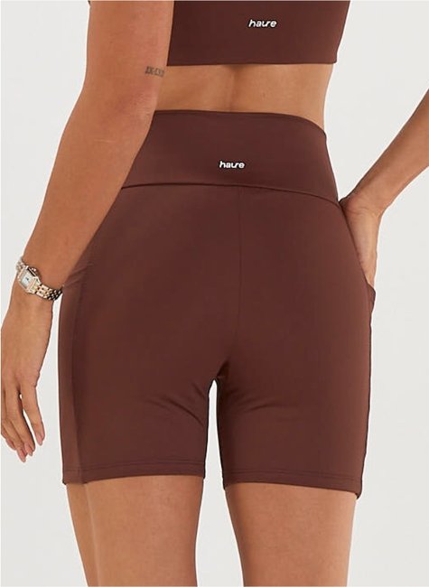 short fitness com bolsos laterais e uv 50 2