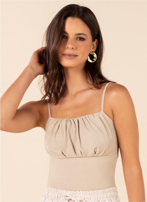 blusa com alcas e franzido